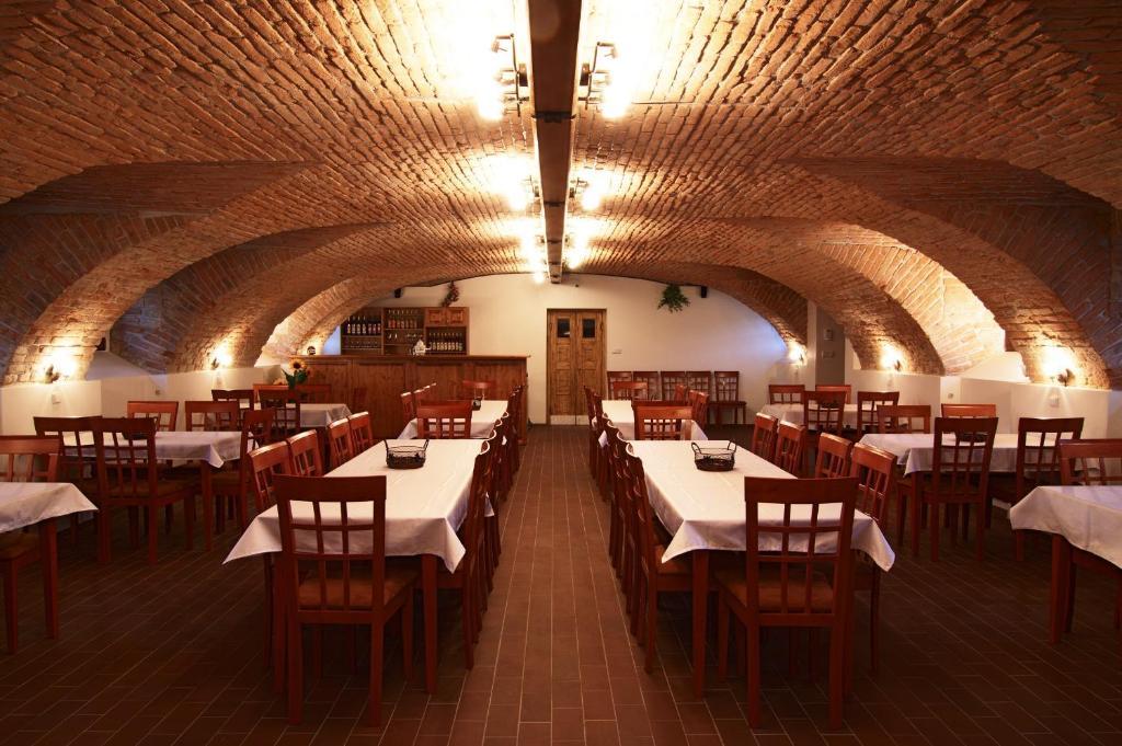 Hotel Pod Sluncem Třebíz Εξωτερικό φωτογραφία